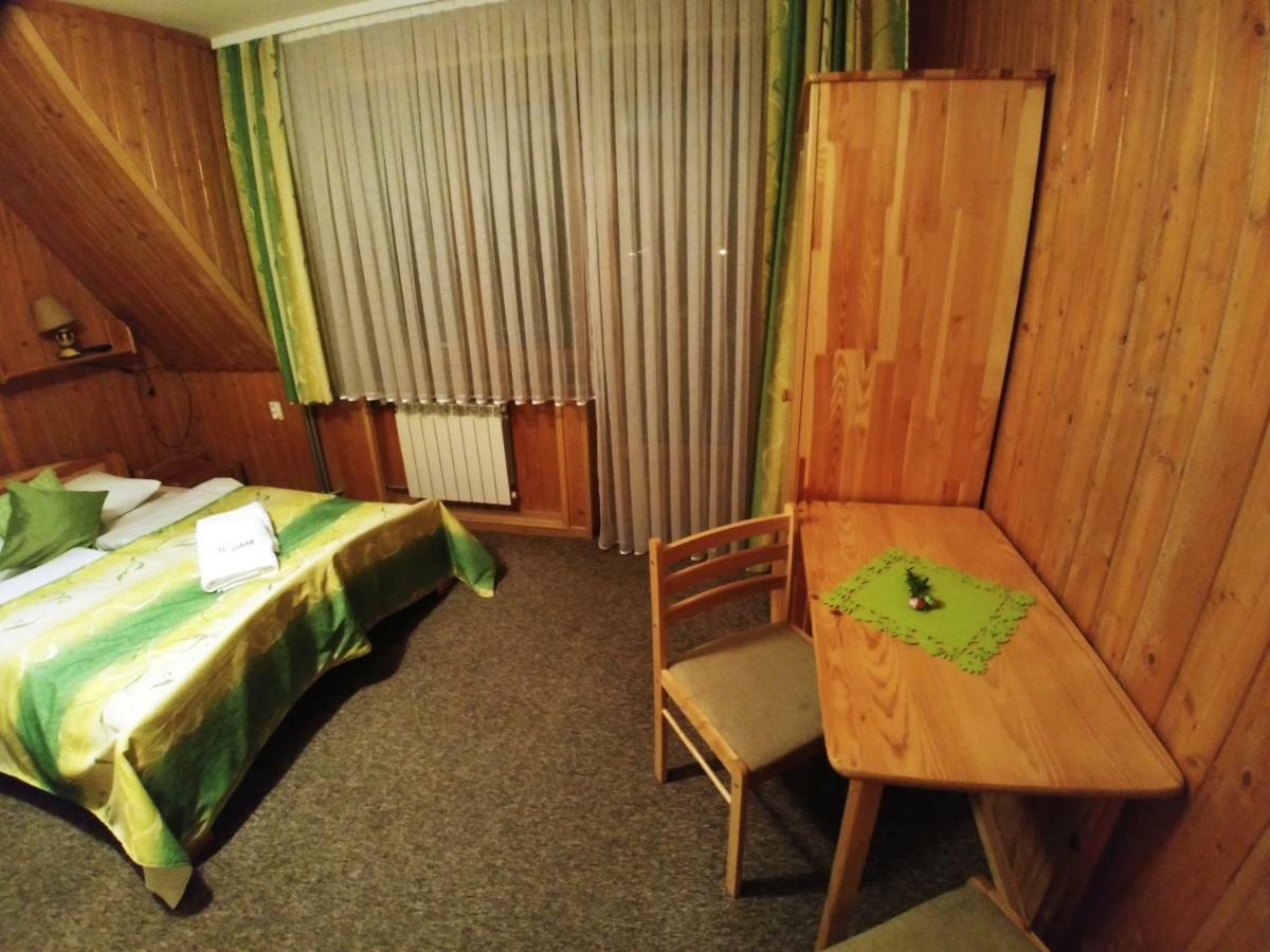 U Hani W Poblizu Goracy Potok I Termy 斯扎法拉瑞 外观 照片